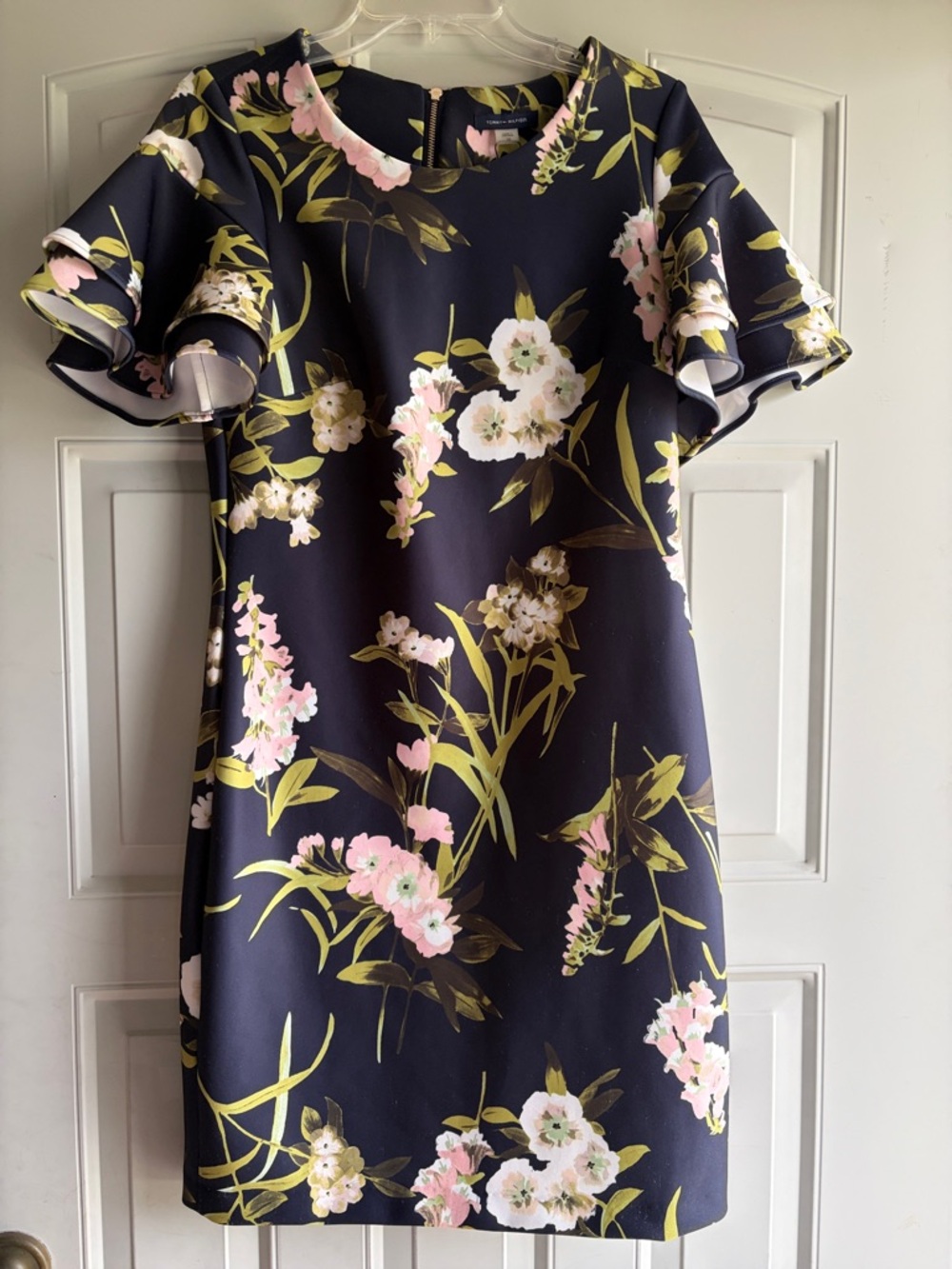 NWT Tommy Hilfiger Navy Floral Ruffled Sleeve Sheath Dress Size 10